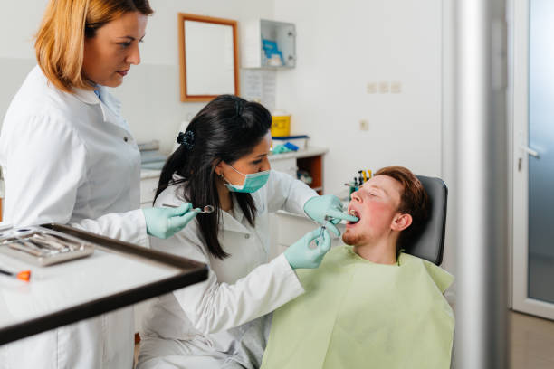 Best Emergency Cosmetic Dentistry (e.g., broken veneers) in Loretto, PA